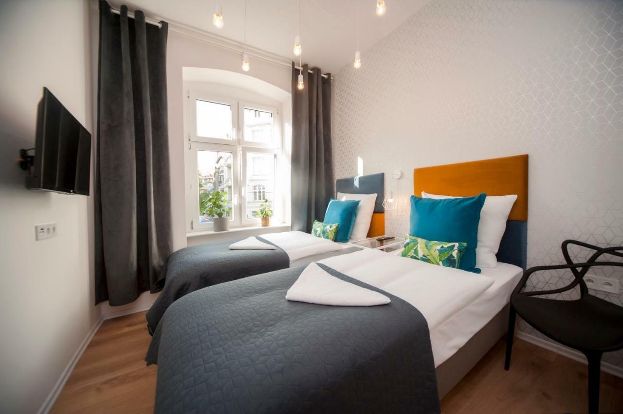 Very Berry - Glogowska 35a - MTP Apartments - self check in 24h Posen Exterior foto