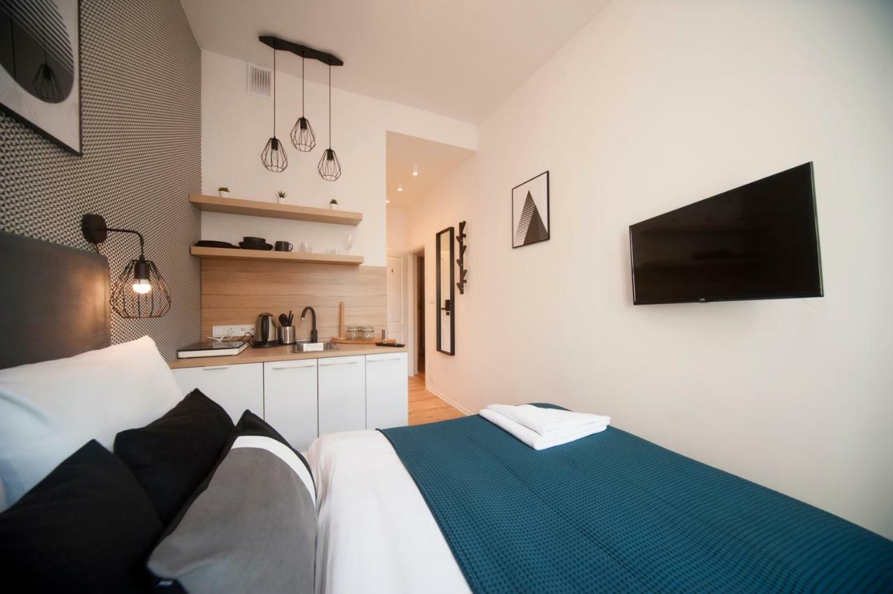 Very Berry - Glogowska 35a - MTP Apartments - self check in 24h Posen Exterior foto
