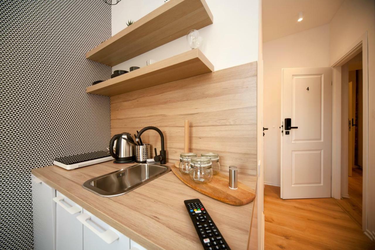 Very Berry - Glogowska 35a - MTP Apartments - self check in 24h Posen Exterior foto