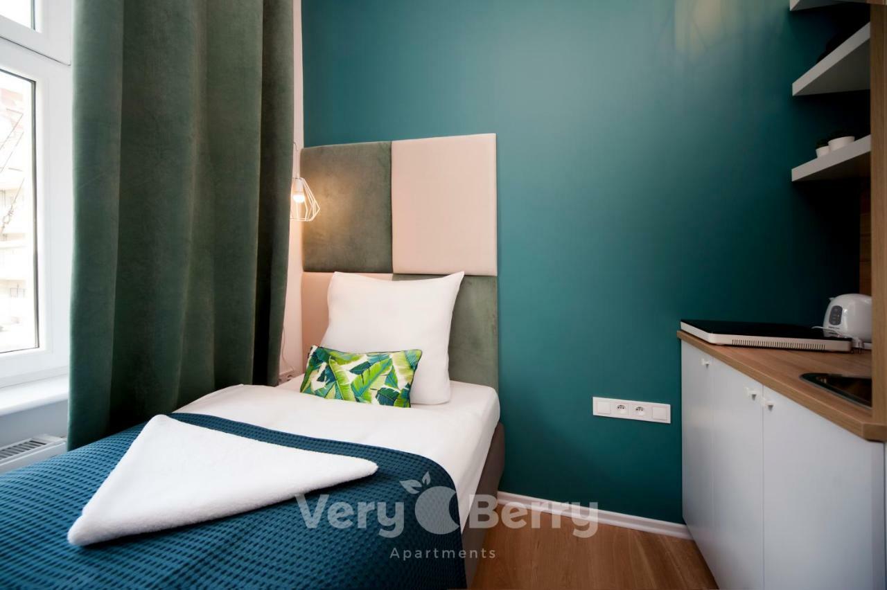Very Berry - Glogowska 35a - MTP Apartments - self check in 24h Posen Exterior foto