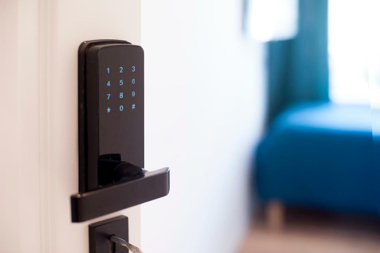 Very Berry - Glogowska 35a - MTP Apartments - self check in 24h Posen Exterior foto