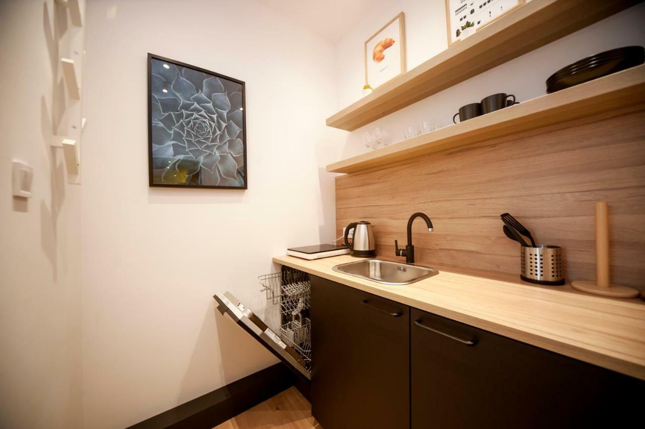 Very Berry - Glogowska 35a - MTP Apartments - self check in 24h Posen Exterior foto